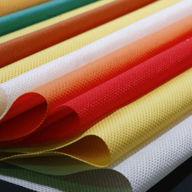 فیبر منگنه پلی استر غیر بافته سفید خام (استفاده برای سوراخ سوزنی) 2.5D×64mm